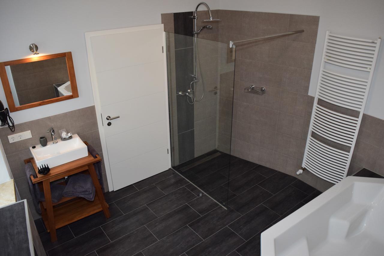Hotel - Bistro - 3-Eck Merchweiler Extérieur photo